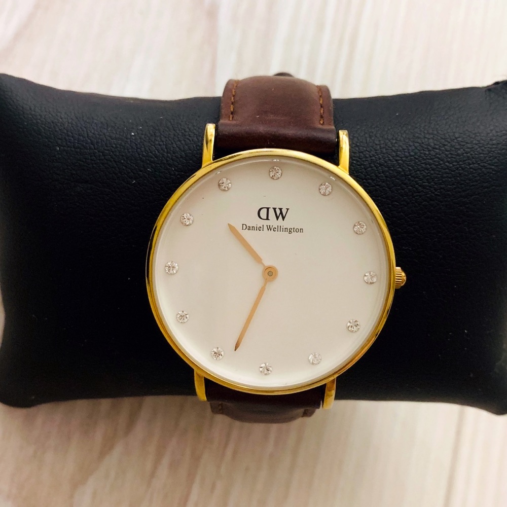 DW Daniel Wellington watch in great condition!